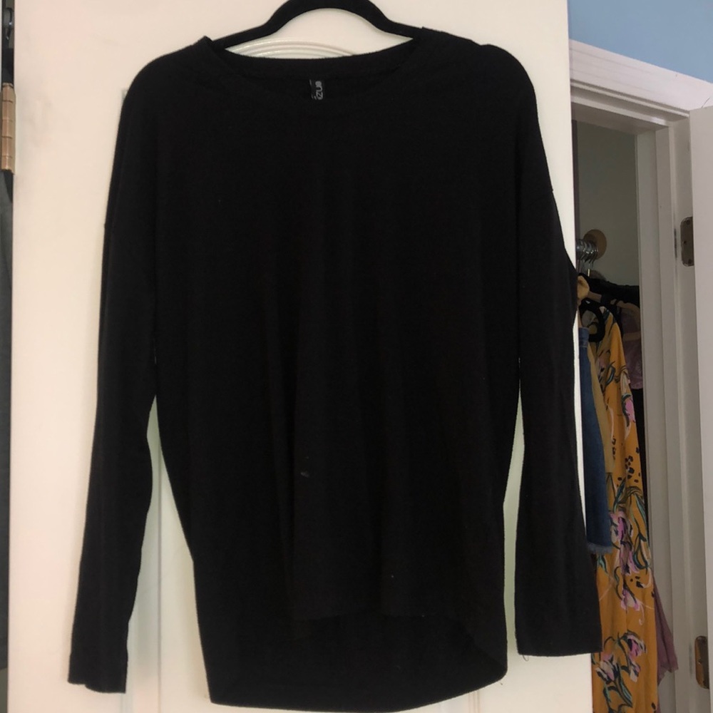 Onzie Black Long-Sleeve